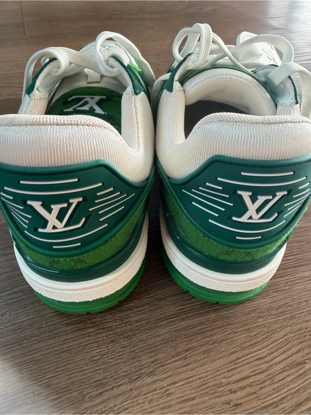 Louis Vuitton LV Trainers Sz 8 (Men’s) 9.5 (Women’s)